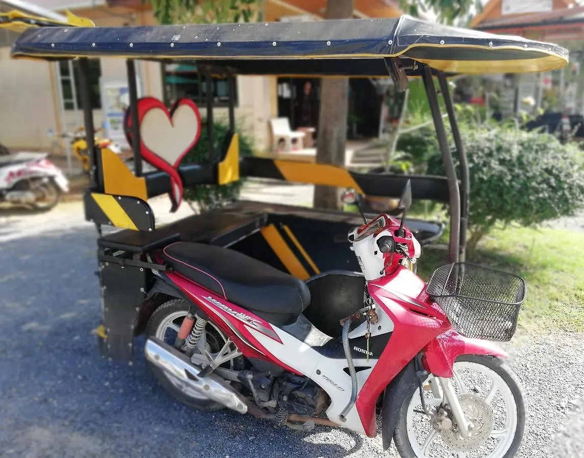 **  Rim Khao Resort Ko Lanta تايلاند